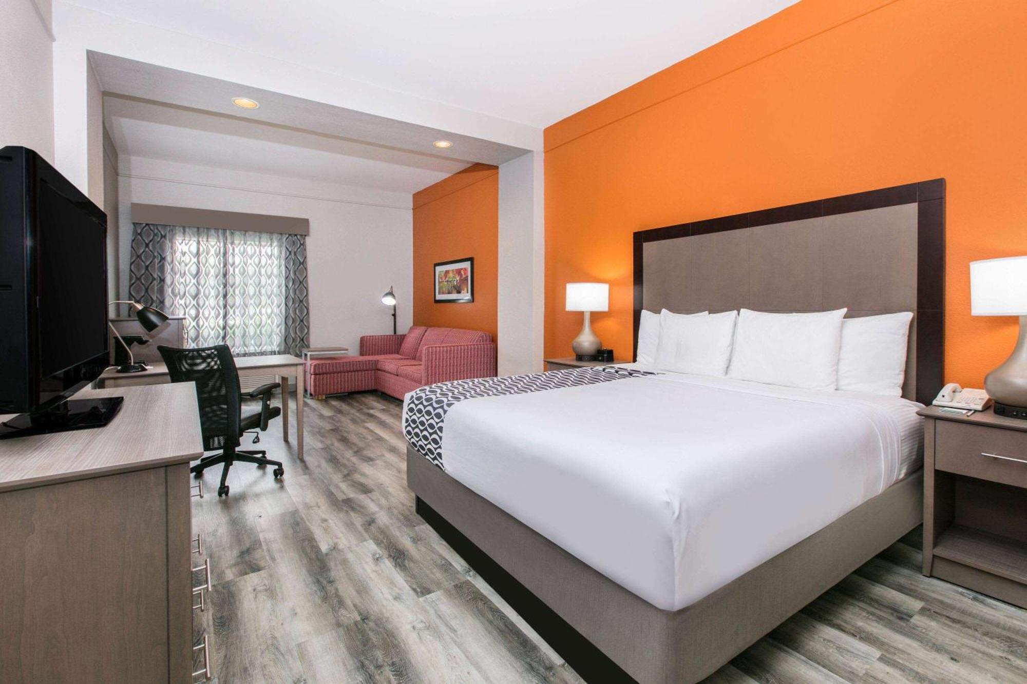 Hotel La Quinta By Wyndham Fredericksburg Zewnętrze zdjęcie